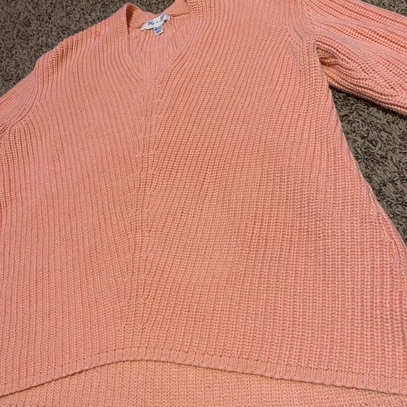 Fashion Nova Sweater - Picture 3 of 3